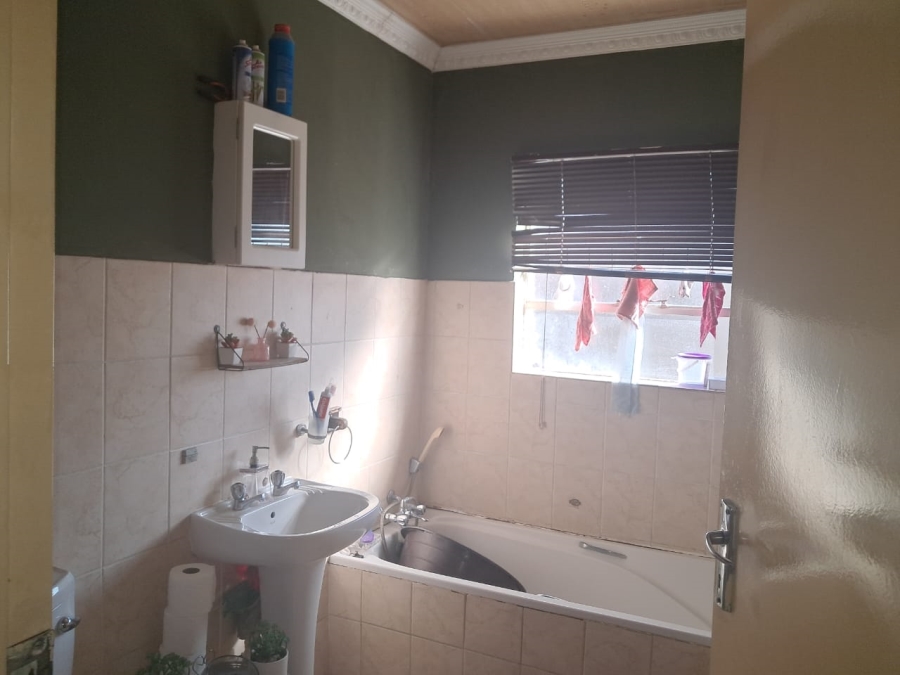 3 Bedroom Property for Sale in Brits North West